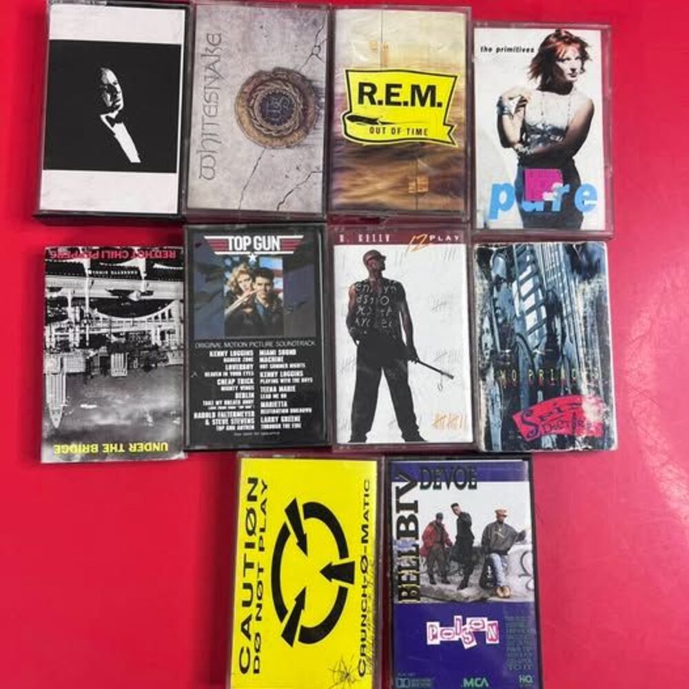 Lot of 10 Vintage Cassette Tapes - R.E.M., Top Gun, Whitesnake, R. Kelly, Bell B